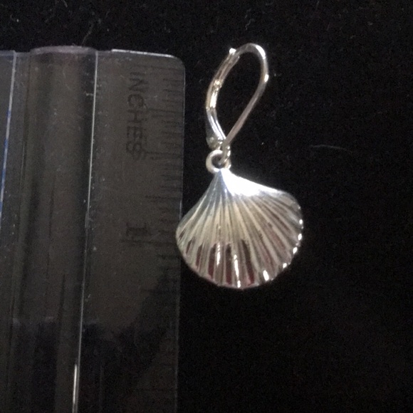 Napier Scallop Shell Earrings - Picture 4 of 5